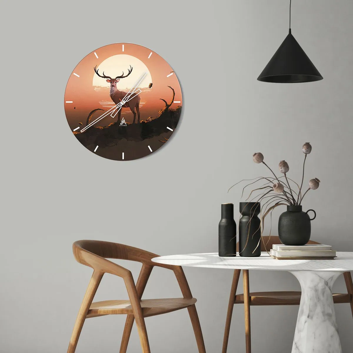 Vægur, Uret - Silhuet af en hjort mod den nedgående sol - 30x30cm - Denne aften er ikke som alle andre - Moderne vægdekoration til stue, køkken og soveværelse ARTTOR