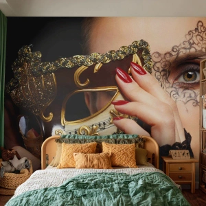 Fototapet Standard Eco - Min verden er barok - Kvinde, Venetiansk maske, Bold - 200x140 cm