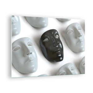 Billede på glas - En sort-hvid maske mod en baggrund af hvide masker på en lys baggrund - 70x50cm - Hvordan skiller man sig ud? - Moderne vægdekoration til stue og soveværelse ARTTOR