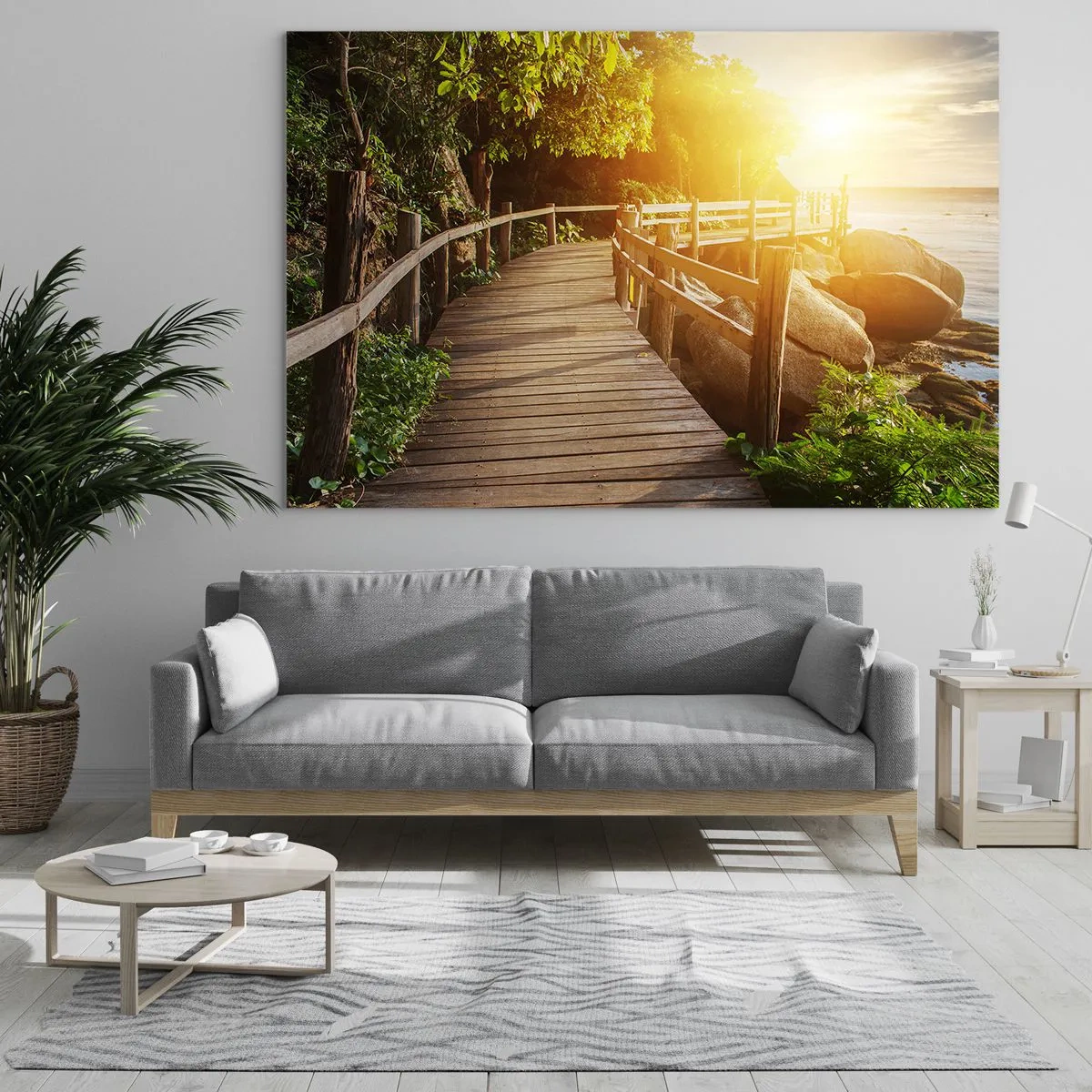 Billede på glas - En træsti blandt træerne ved havet i solnedgangens lys - 70x50cm - Endnu et sving, endnu et under - Moderne vægdekoration til stue og soveværelse ARTTOR