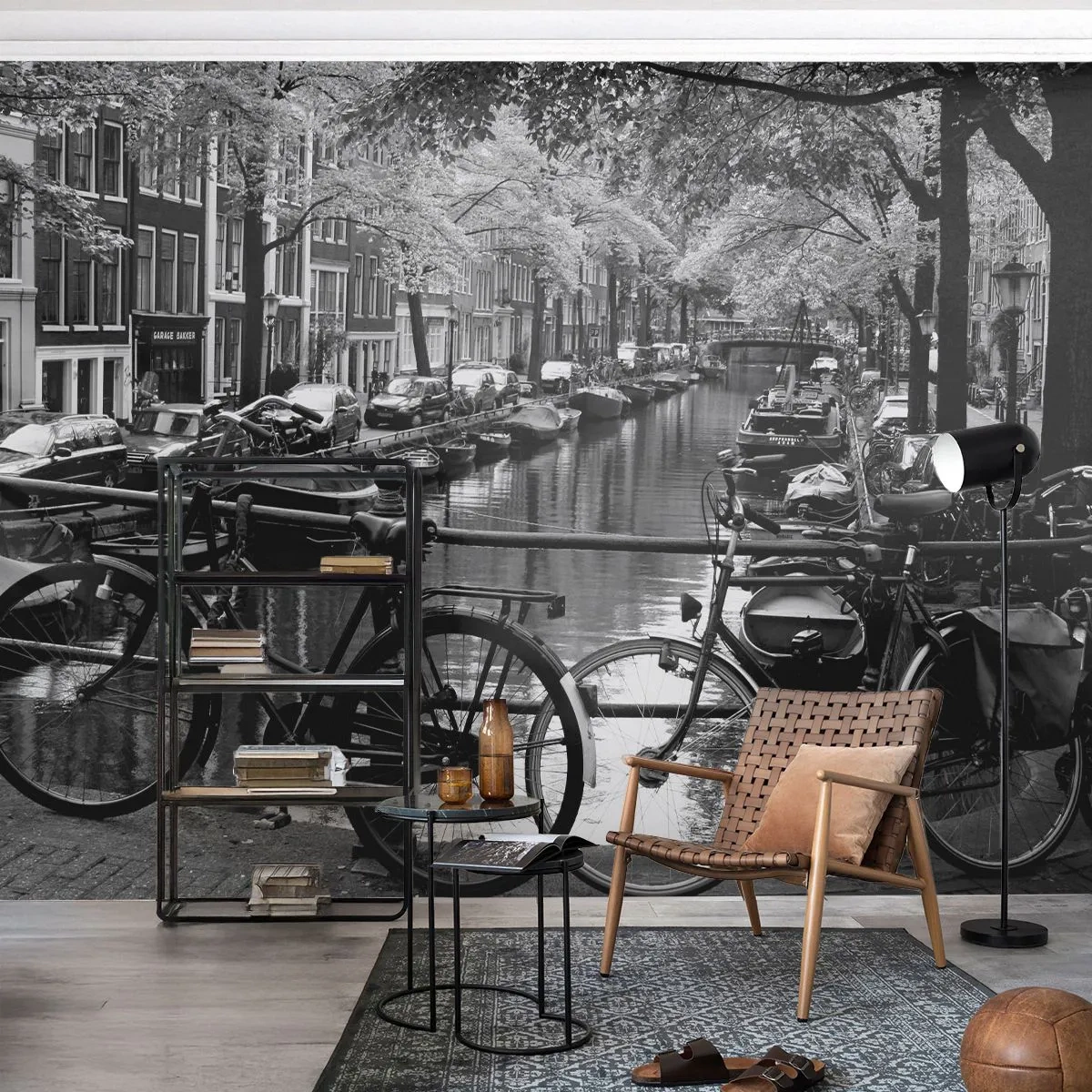 Fototapet Premium Sand - En meget hollandsk udsigt - Amsterdam, Cykel, Arkitektur - 450x315 cm