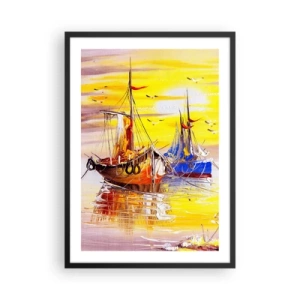 Plakat i sort ramme - Farverige sejlbåde ved solnedgang - 50x70cm - Et velfortjent hvil i havnen - Moderne vægdekoration til stue og soveværelse ARTTOR