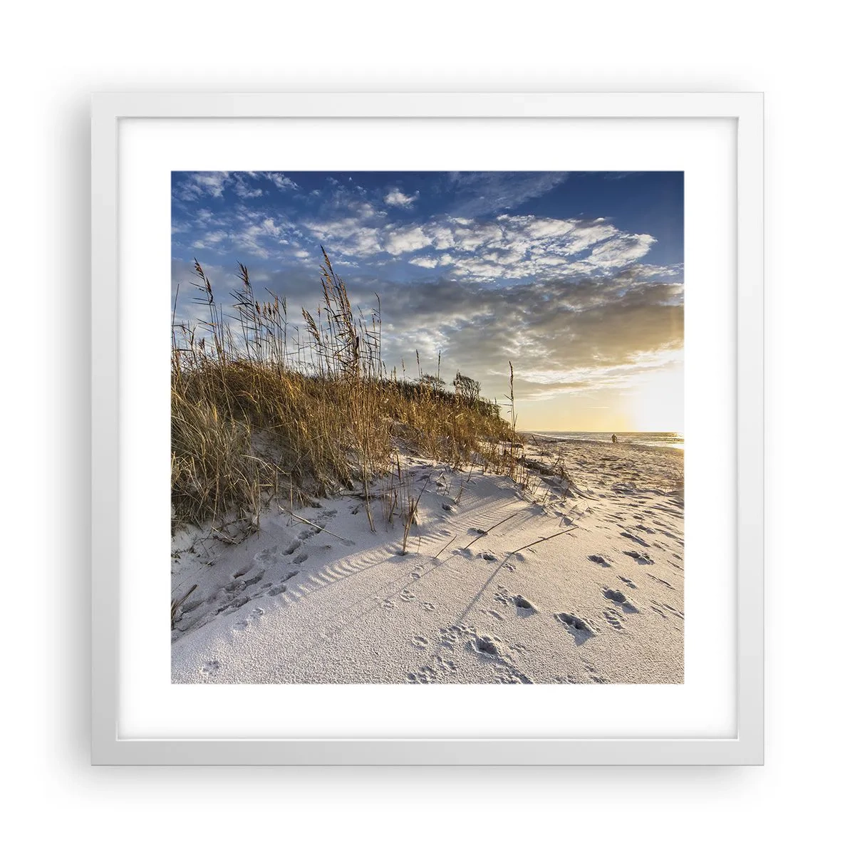 Plakat i hvid ramme - Indbydelse til en vandretur - 40x40 cm