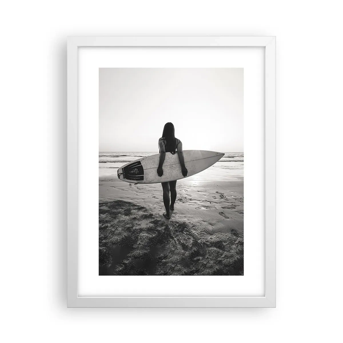 Plakat i hvid ramme - Datter af havbølgen - 30x40 cm