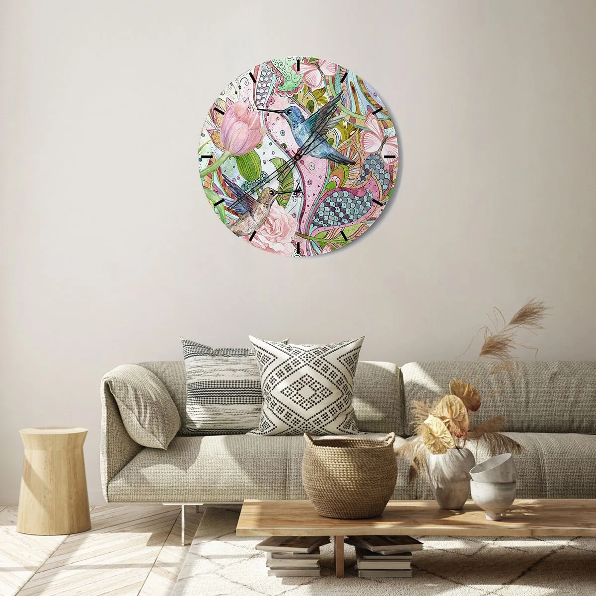 Vægur, Uret - Farverige kolibrier og blomster mod en baggrund af kunstneriske mønstre - 30x30cm - Forviklet i vinstokkene - Moderne vægdekoration til stue, køkken og soveværelse ARTTOR