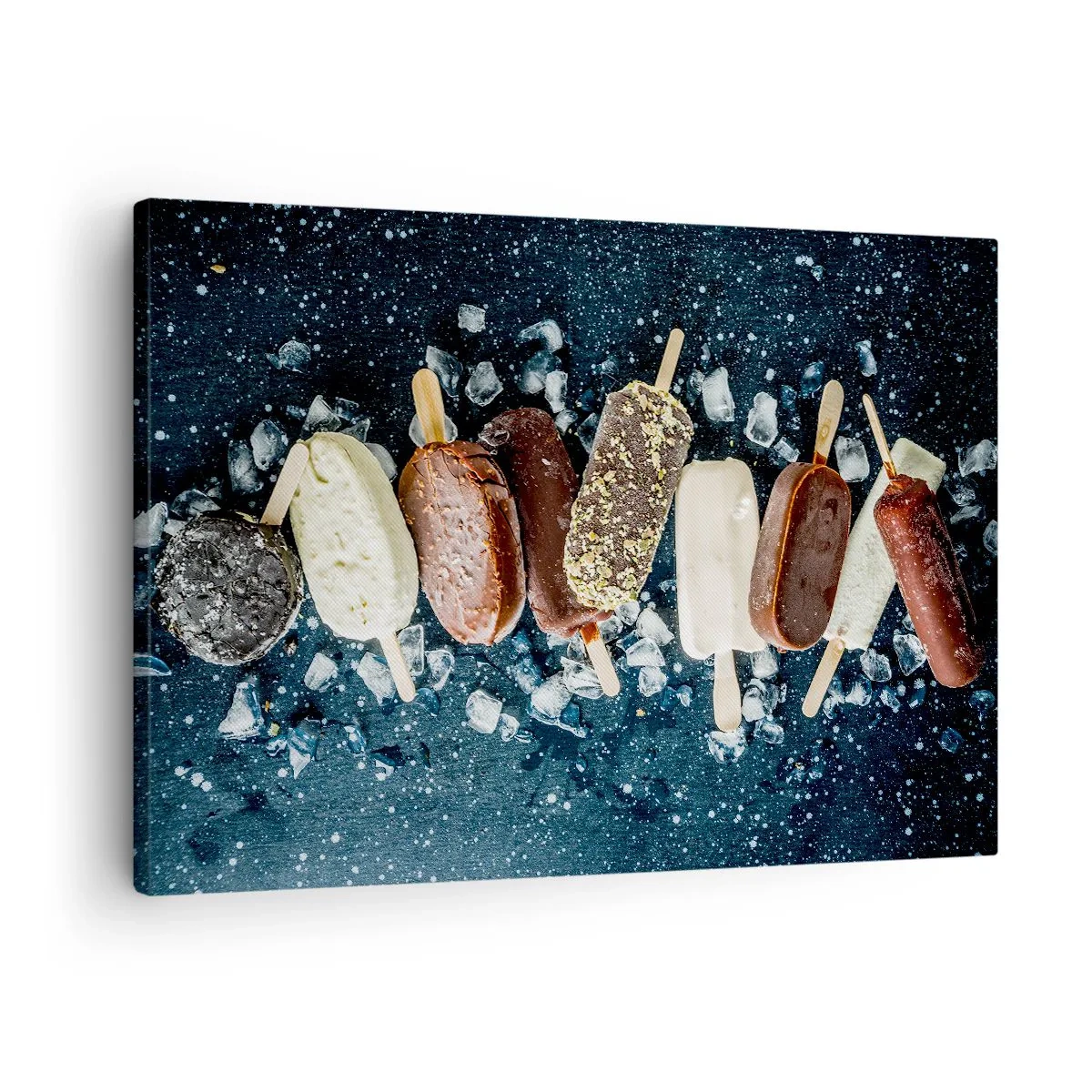 Lærredstryk - Billede på lærred - Farverige ispinde arrangeret på is med en mørk baggrund - 70x50cm - En smag af varm sommer - Moderne vægdekoration til stue og soveværelse ARTTOR