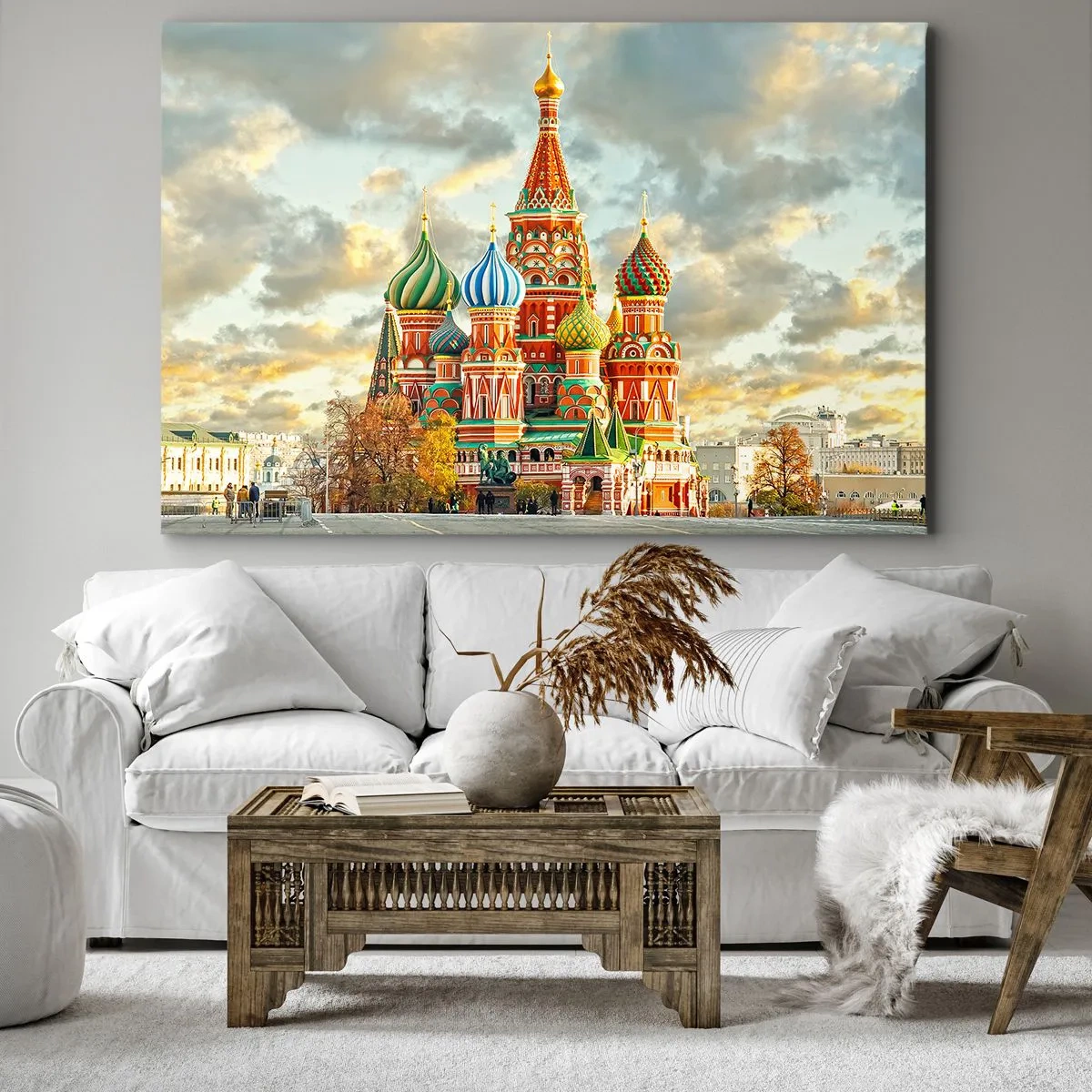 Lærredstryk - Billede på lærred - En farverig katedral med karakteristiske kupler - 70x50cm - Ikke engang Disney ville have fundet på - Moderne vægdekoration til stue og soveværelse ARTTOR