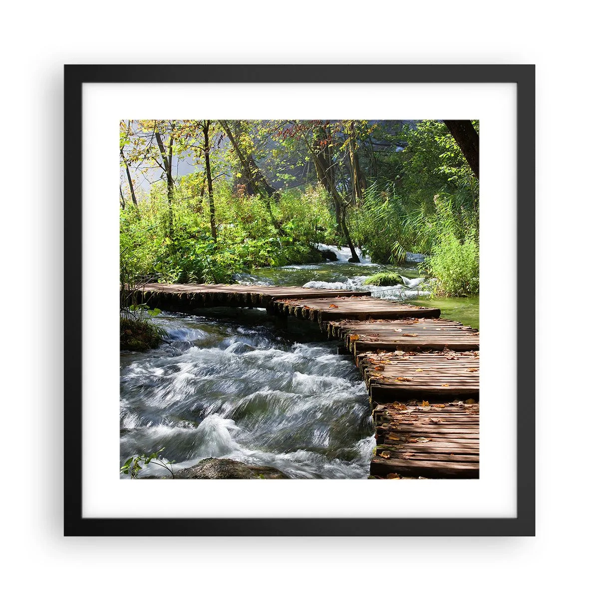 Plakat i sort ramme - Over en skummende kaskade - 40x40 cm