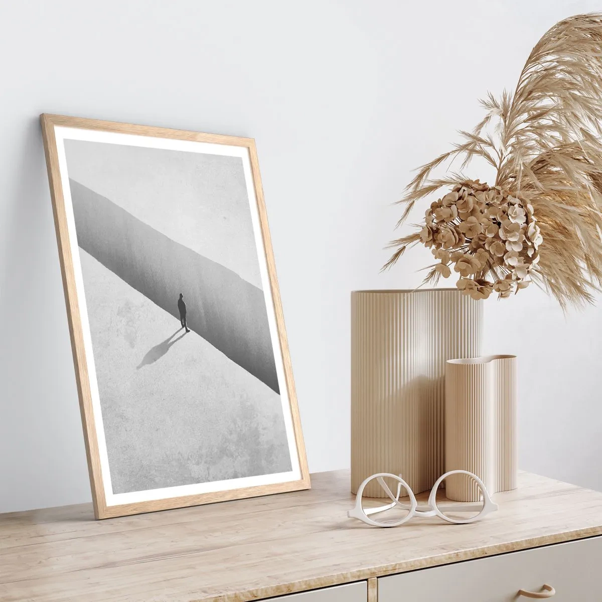 Plakat i ramme af lyst egetræ - Lys destination - 30x40 cm