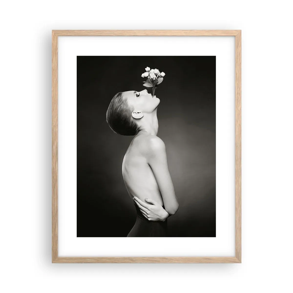 Plakat i ramme af lyst egetræ - Excentrisk elegance - 40x50 cm