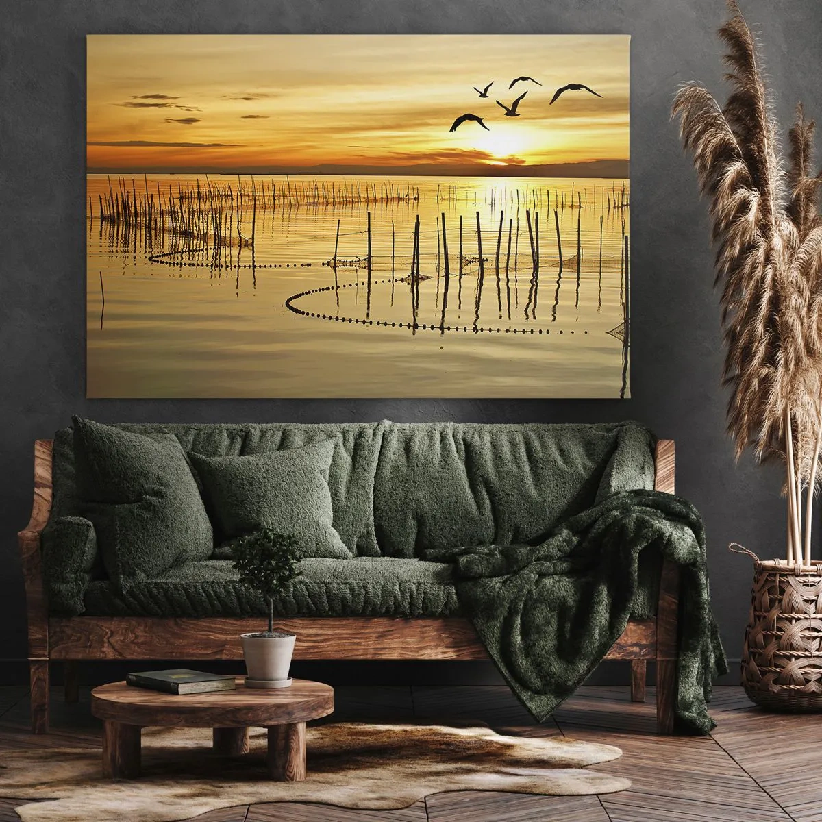 Lærredstryk - Billede på lærred - Solnedgang over vandet med fugle i flugt - 70x50cm - I fiskeriet - Moderne vægdekoration til stue og soveværelse ARTTOR