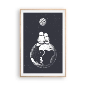 Plakat i ramme af lyst egetræ - En kosmisk kærlighedshistorie - 61x91 cm