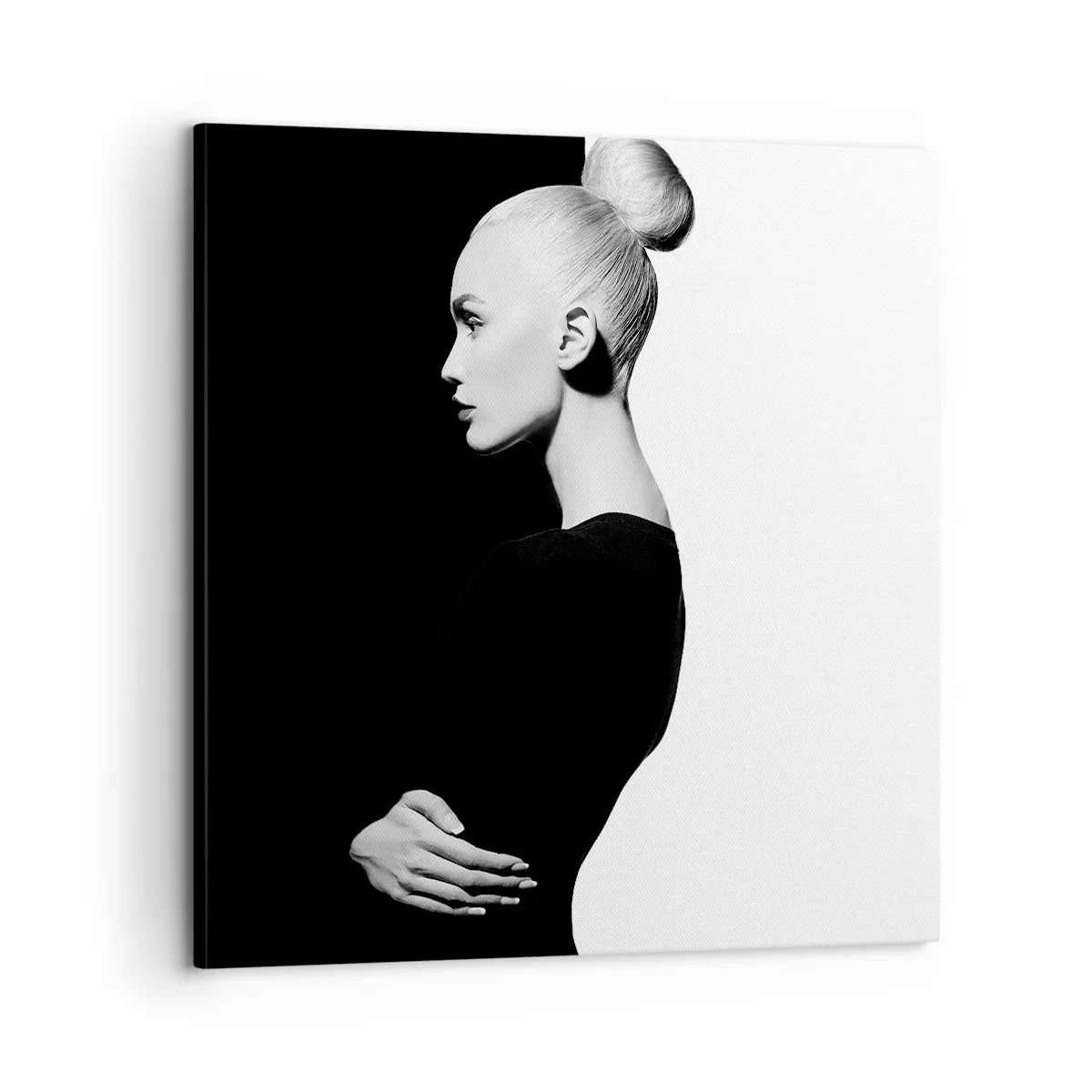 Lærredstryk - Billede på lærred - Blot en kvinde - 60x60 cm