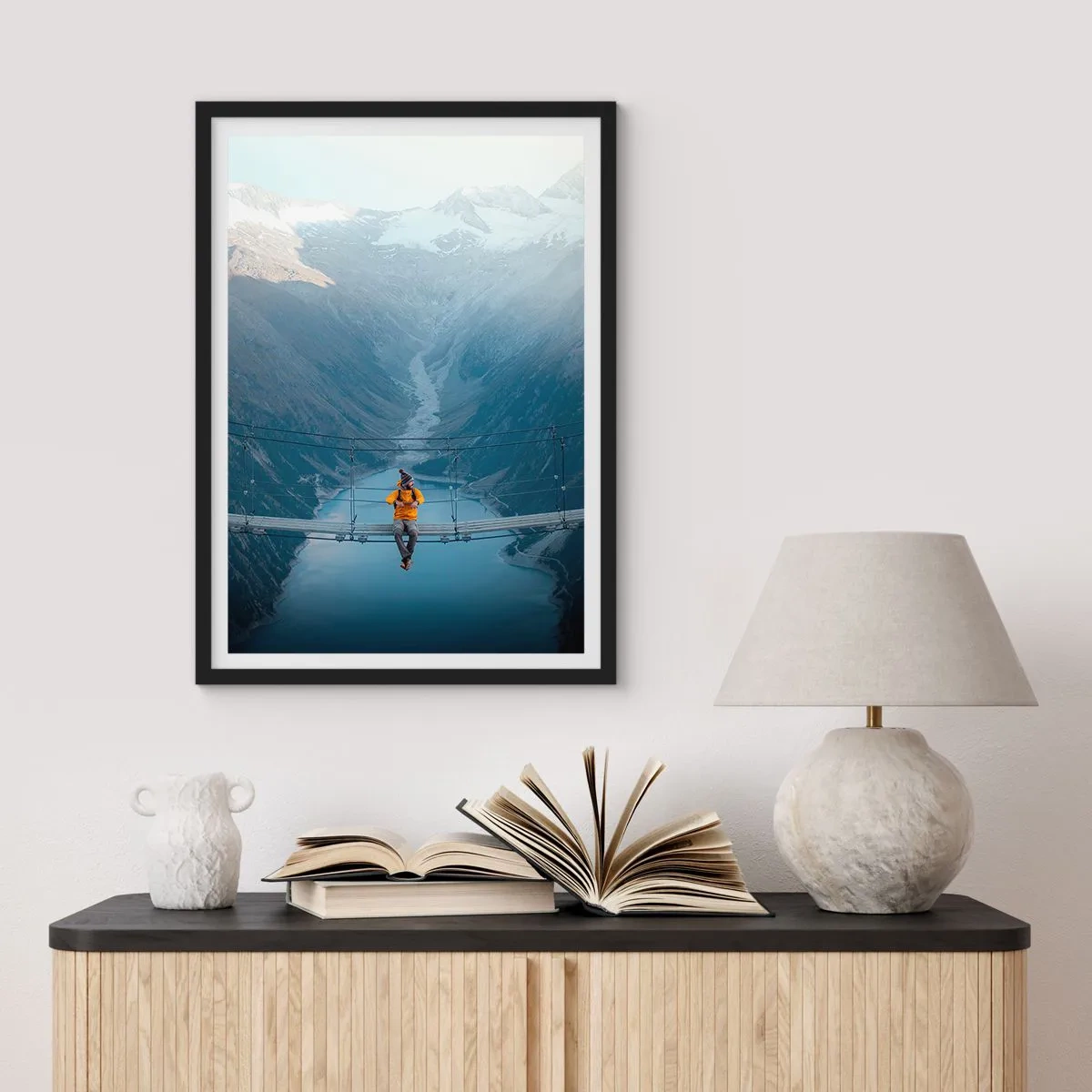 Plakat i sort ramme - Glad for suspension - 50x70 cm