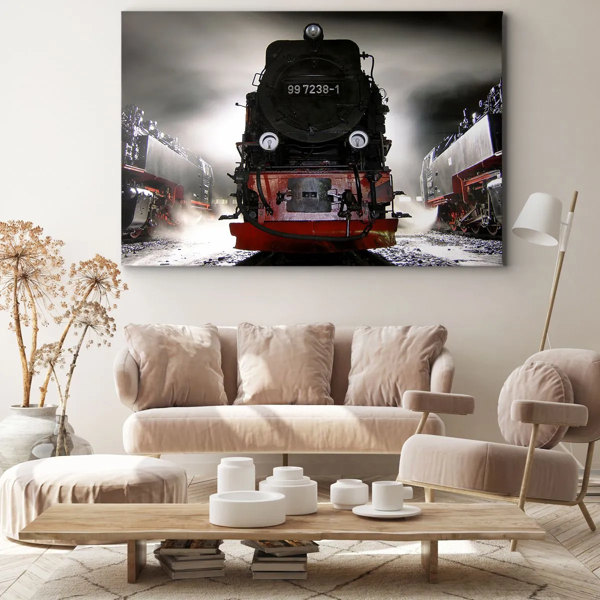 Lærredstryk - Billede på lærred - Et damplokomotiv omgivet af damp mod en mørk himmel i atmosfæriske omgivelser - 70x50cm - Han står og gisper, han gisper og puster. - Moderne vægdekoration til stue og soveværelse ARTTOR