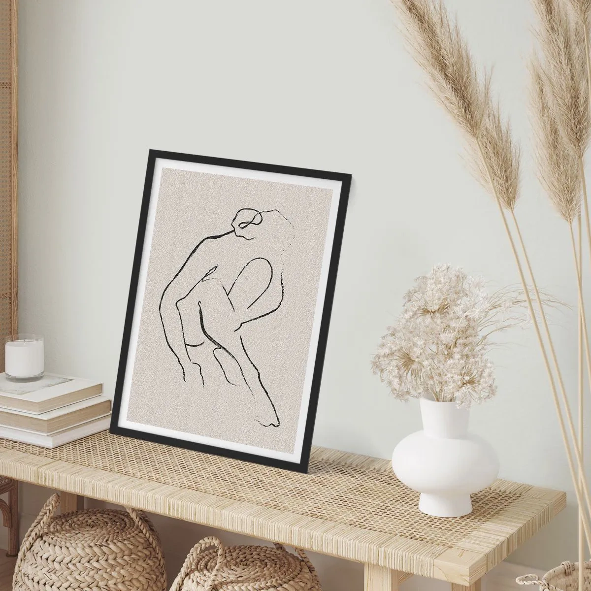 Plakat i sort ramme - En minimalistisk skitse af en kvindelig silhuet - 50x70cm - Intim skitse - Moderne vægdekoration til stue og soveværelse ARTTOR