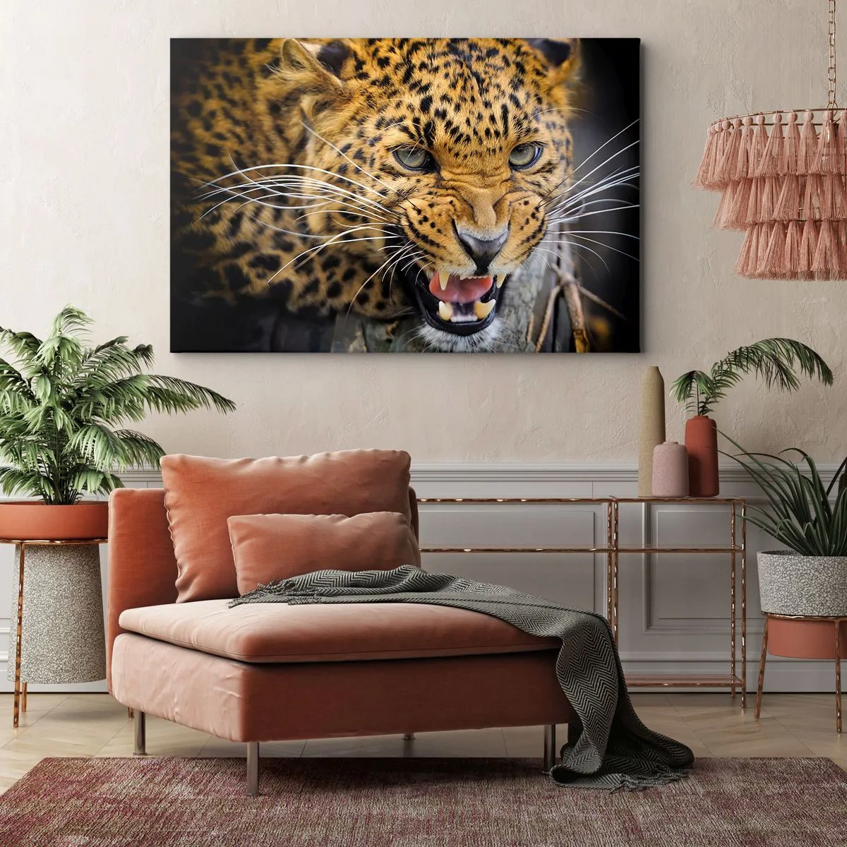 Lærredstryk - Billede på lærred - Et nærbillede af en truende leopard med blottede hugtænder. - 70x50cm - Kom ikke op, jeg advarer dig! - Moderne vægdekoration til stue og soveværelse ARTTOR