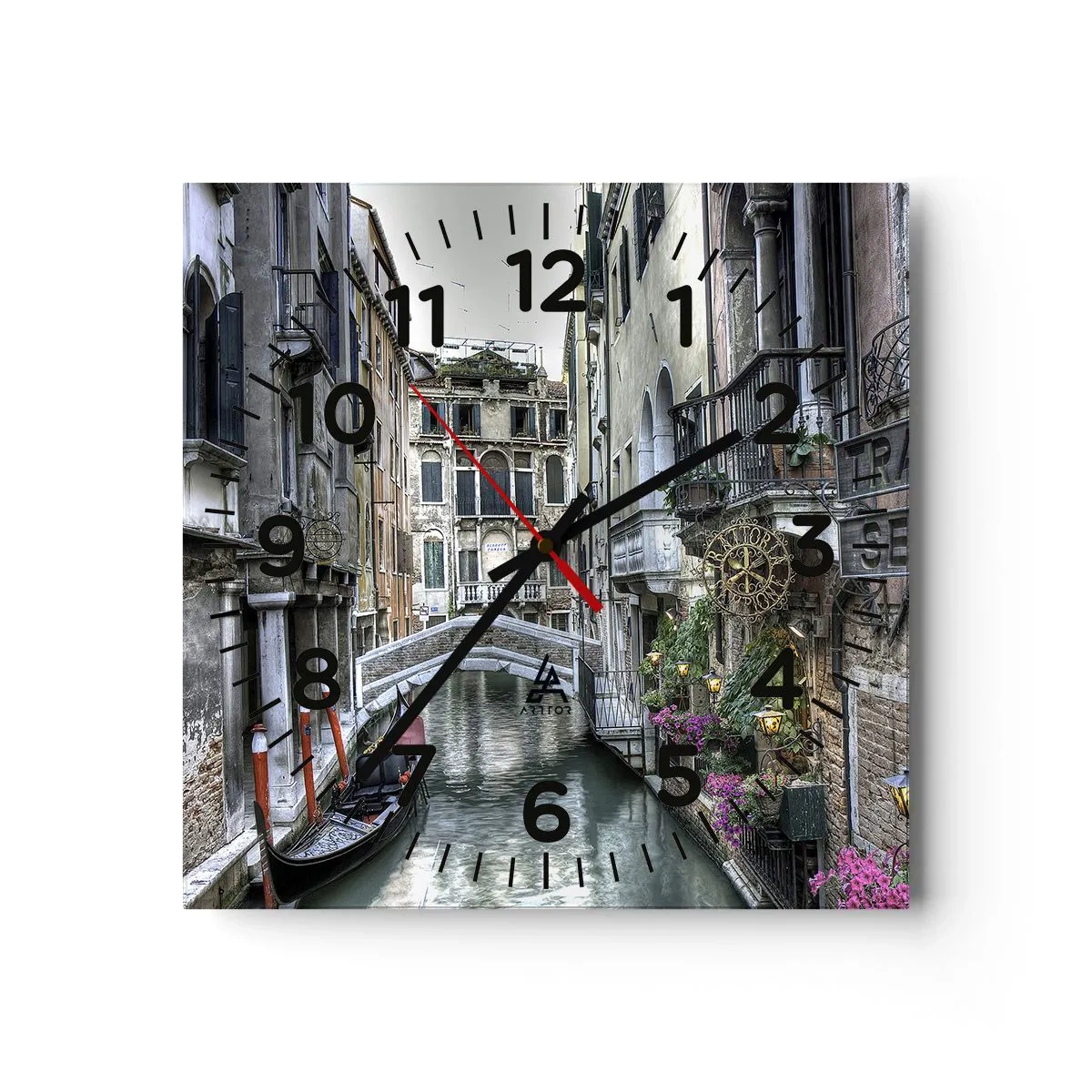 Vægur, Uret - I århundreder i tavs drømmeri - 40x40 cm