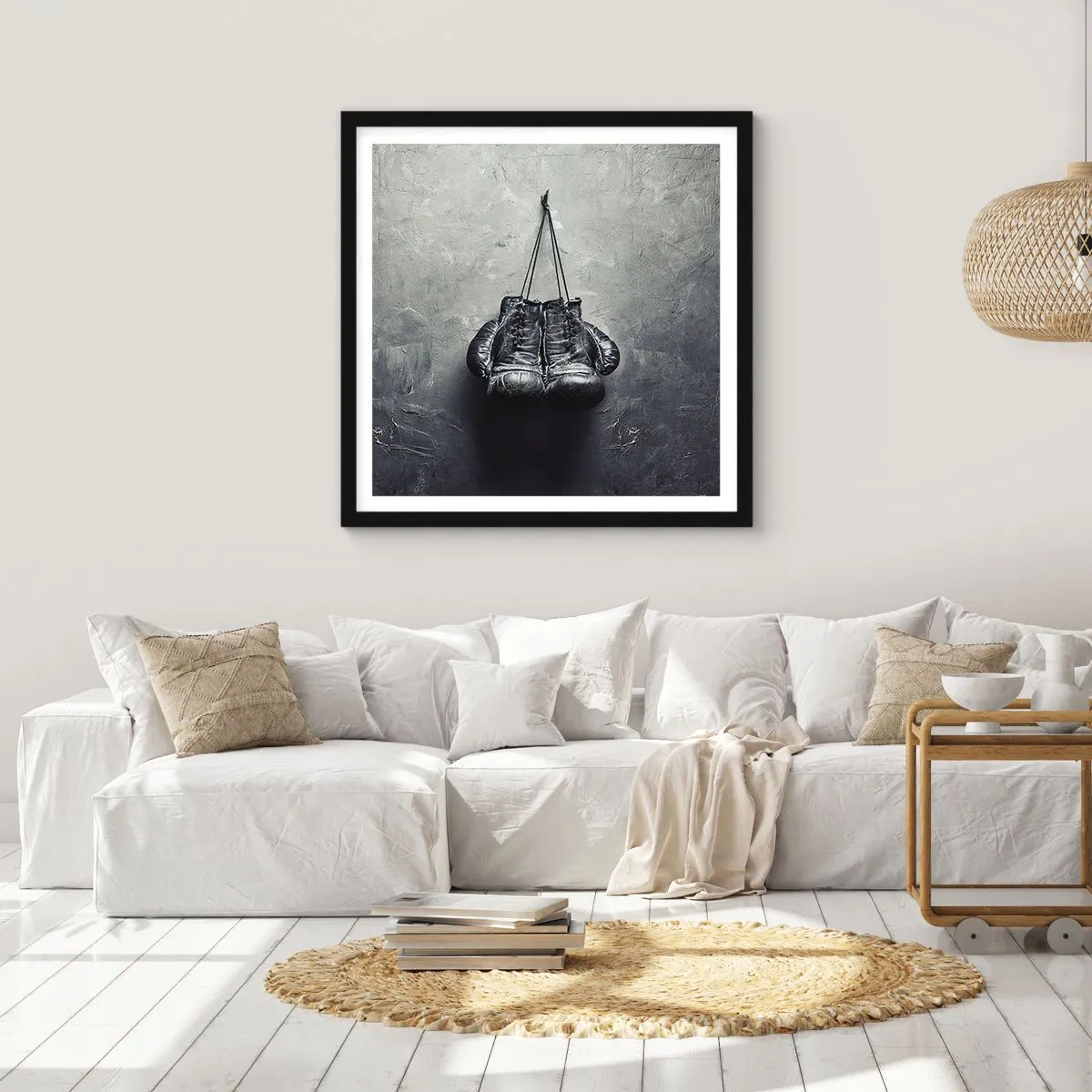 Plakat i sort ramme - En tid med kamp og en tid med fred - 50x50 cm