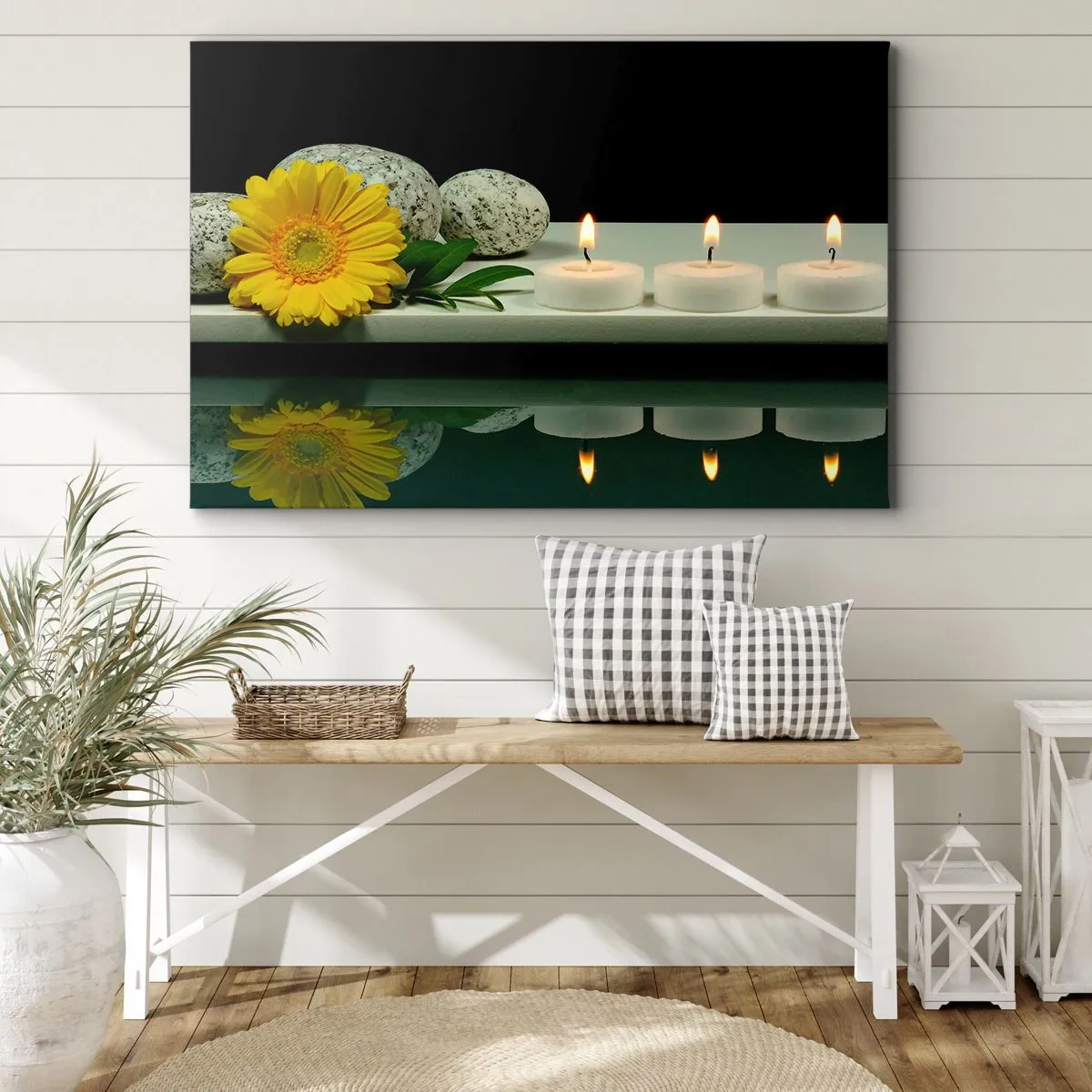 Lærredstryk - Billede på lærred - Gul blomst, stearinlys og sten mod vandbaggrunden - 70x50cm - Beroliger sanserne - Moderne vægdekoration til stue og soveværelse ARTTOR