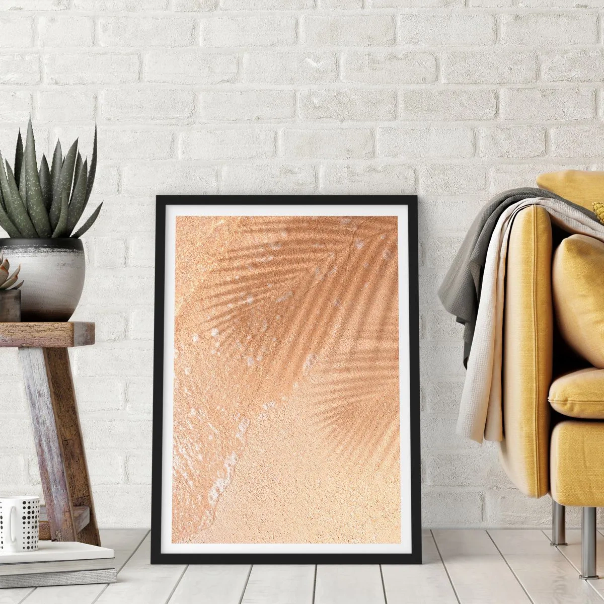 Plakat i sort ramme - Skyggen af en varm sommer - 70x100 cm