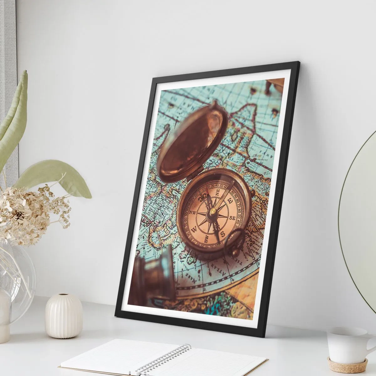 Plakat i sort ramme - For eventyreren - 70x100 cm