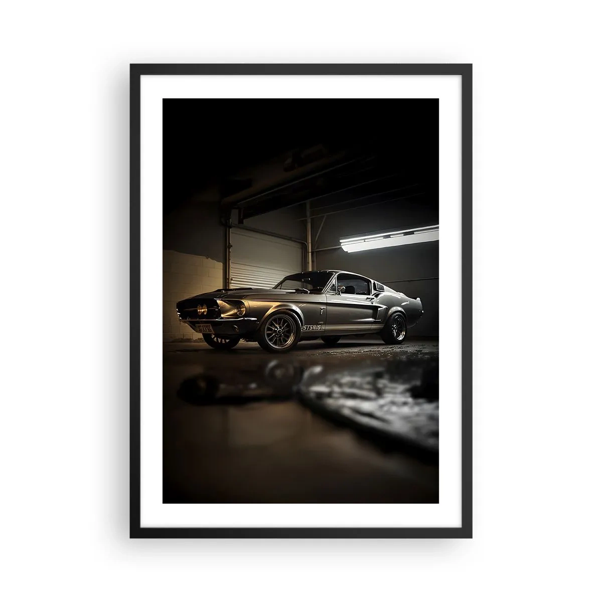 Plakat i sort ramme - Klassisk sportsvogn i garagen - 50x70cm - Tilbage til fortiden - Moderne vægdekoration til stue og soveværelse ARTTOR