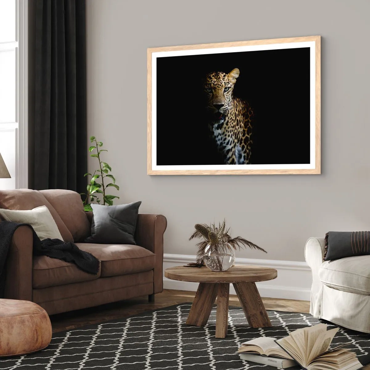 Plakat i ramme af lyst egetræ - Mørk skønhed - 50x40 cm