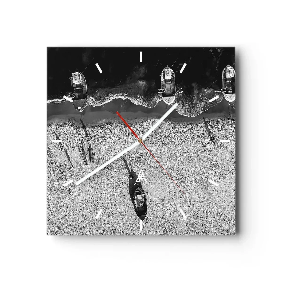 Vægur, Uret - Stadig på kysten... - 30x30 cm