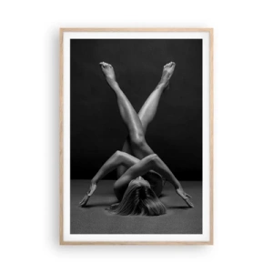 Plakat i ramme af lyst egetræ - Nøgenhedens geometri - 70x100 cm
