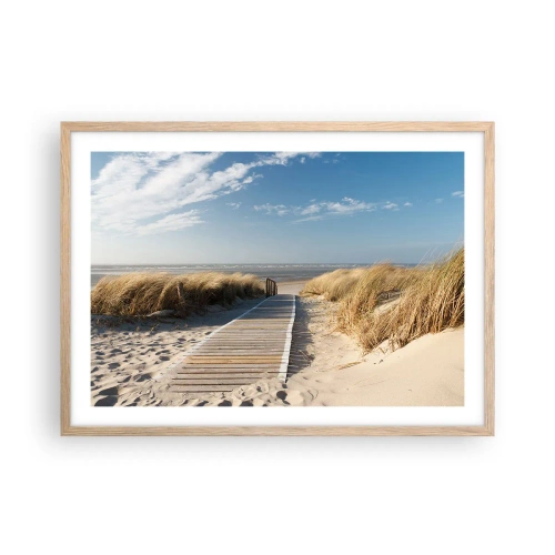 Plakat i ramme af lyst egetræ - Bag klitten, i græssets summen - 70x50 cm