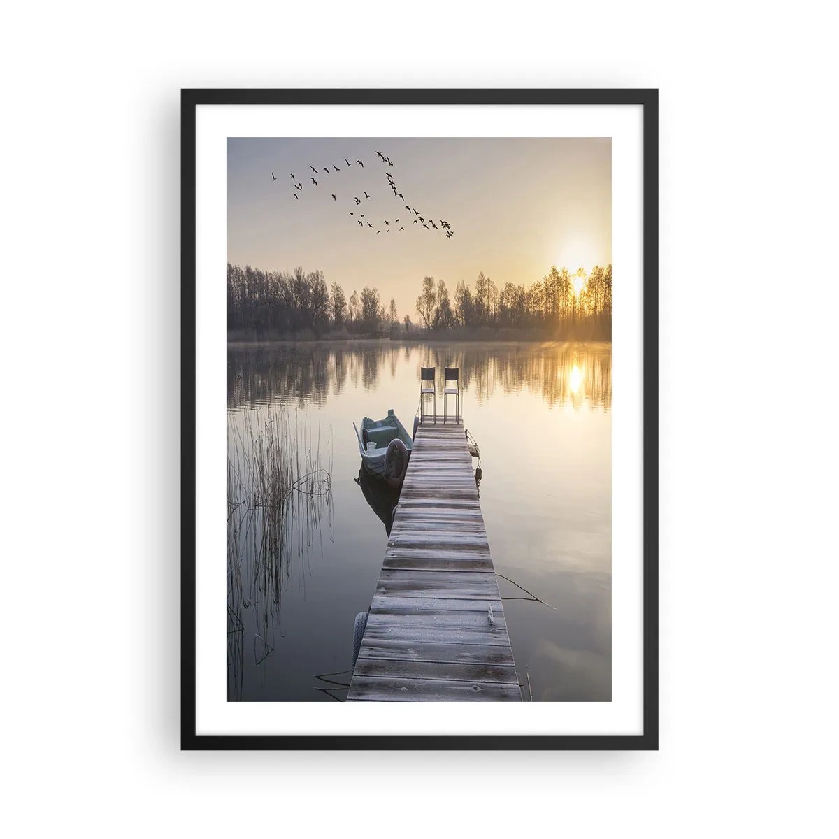 Plakat i sort ramme - Søbroen ved solopgang - 50x70cm - Jeg kommer tilbage om et stykke tid - Moderne vægdekoration til stue og soveværelse ARTTOR