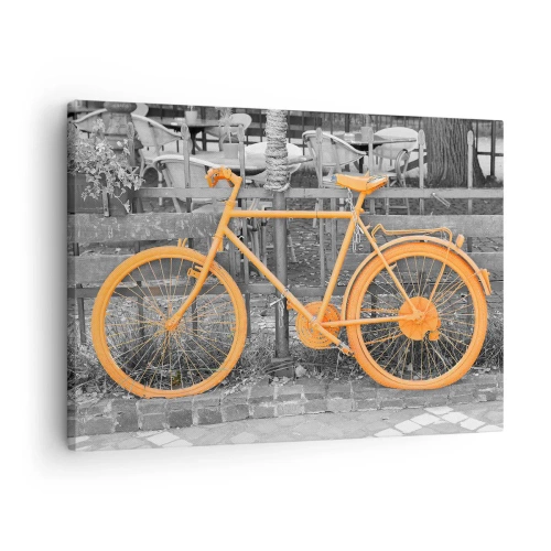 Lærredstryk - Billede på lærred - Kunstnerisk fotografi af en gul cykel mod en sort-hvid baggrund - 70x50cm - Gå, jeg venter her - Moderne vægdekoration til stue og soveværelse ARTTOR