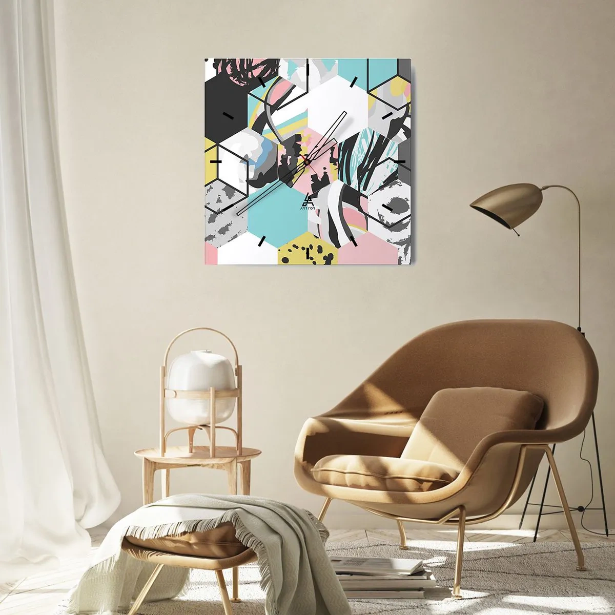 Vægur, Uret - Sekskanter og terninger i seks farver - 30x30 cm
