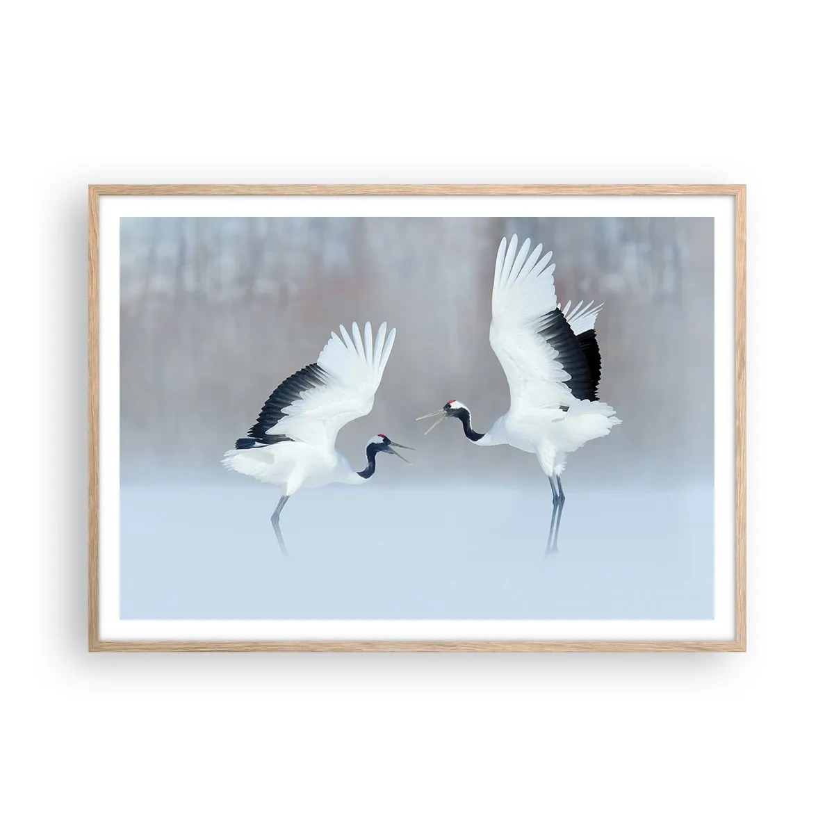 Plakat i ramme af lyst egetræ - Danser i tågen - 100x70 cm