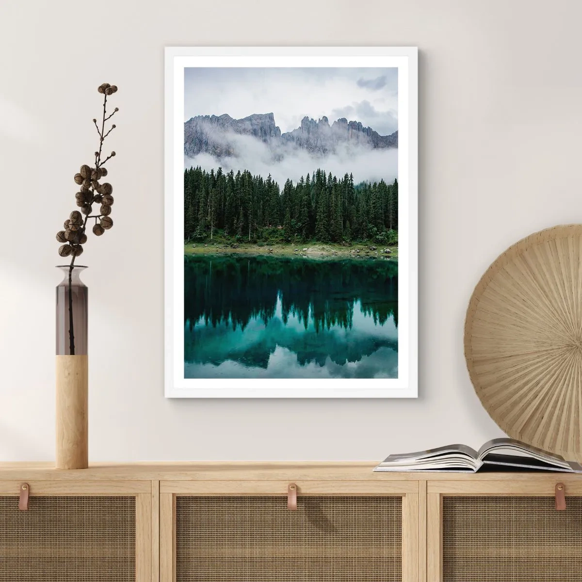 Plakat i hvid ramme - Hys, tys, lad os ikke vække sovevandet... - 30x40 cm