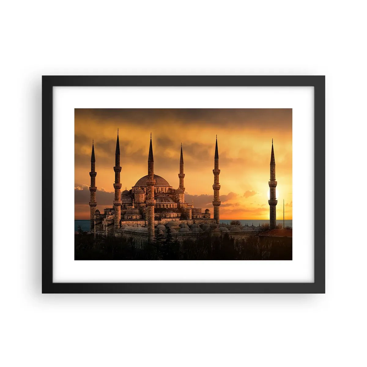 Plakat i sort ramme - Gud er stor - 40x30 cm