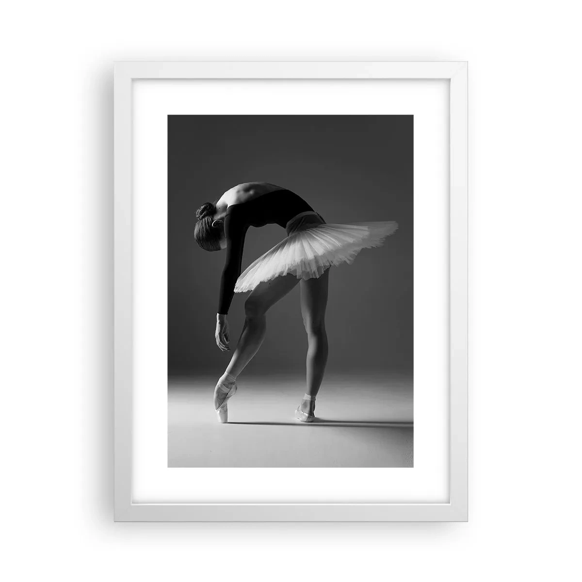 Plakat i hvid ramme - Bella balerina - 30x40 cm