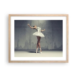 Plakat i ramme af lyst egetræ - Let som en fugl - 50x40 cm