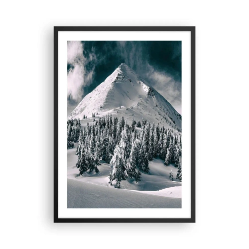 Plakat i sort ramme - Vinterbjerglandskab med snedækkede træer - 50x70cm - Land med sne og is - Moderne vægdekoration til stue og soveværelse ARTTOR