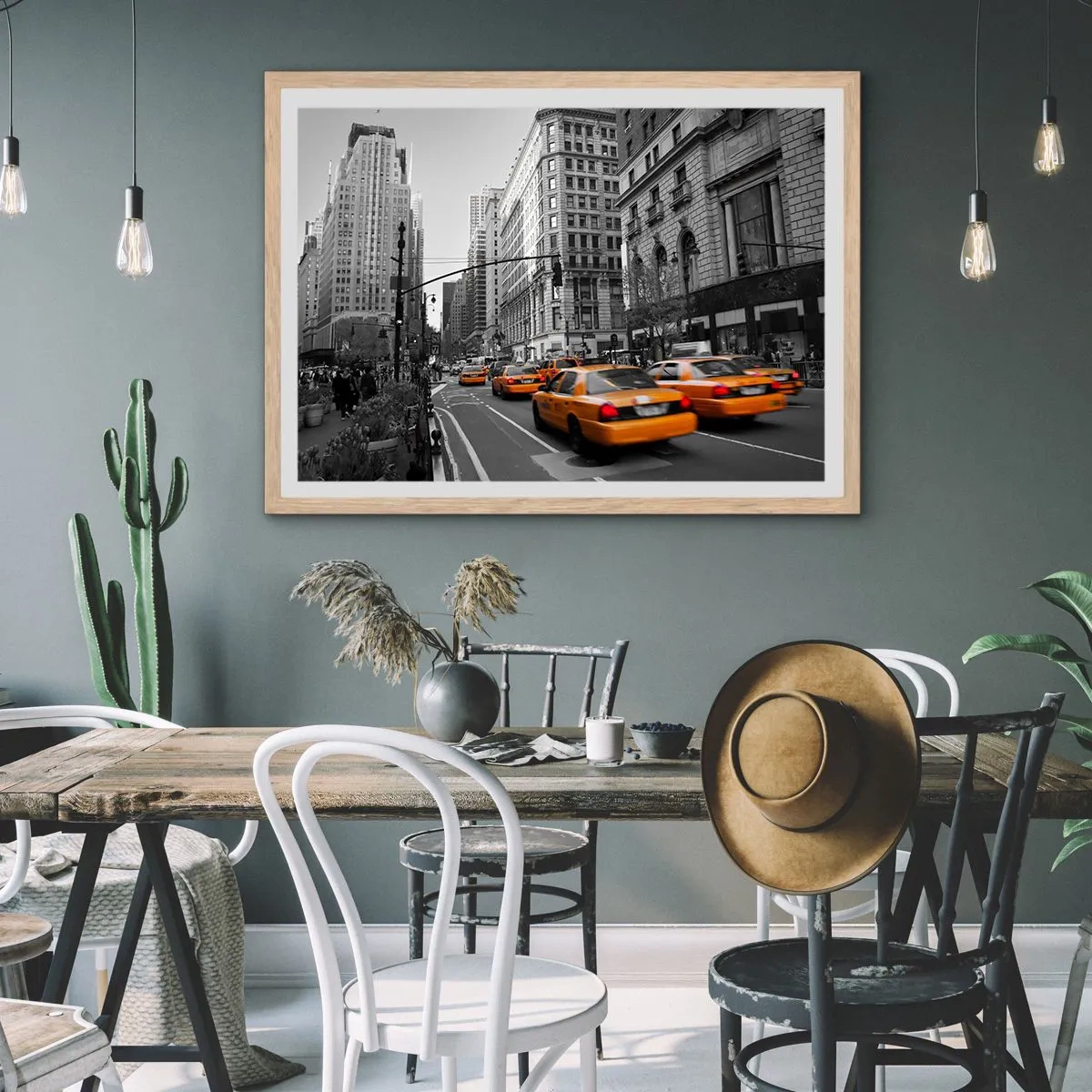 Plakat i ramme af lyst egetræ - Storbyens sol - 70x50 cm