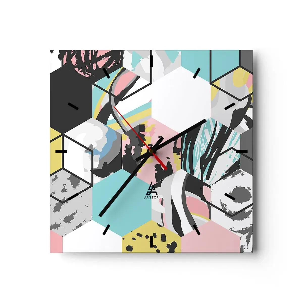 Vægur, Uret - Sekskanter og terninger i seks farver - 30x30 cm