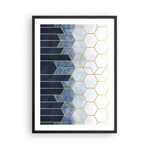 Plakat i sort ramme - Geometrisk komposition i nuancer af marineblå og guld med sekskanter - 50x70cm - Komposition i synkoperet rytme - Moderne vægdekoration til stue og soveværelse ARTTOR