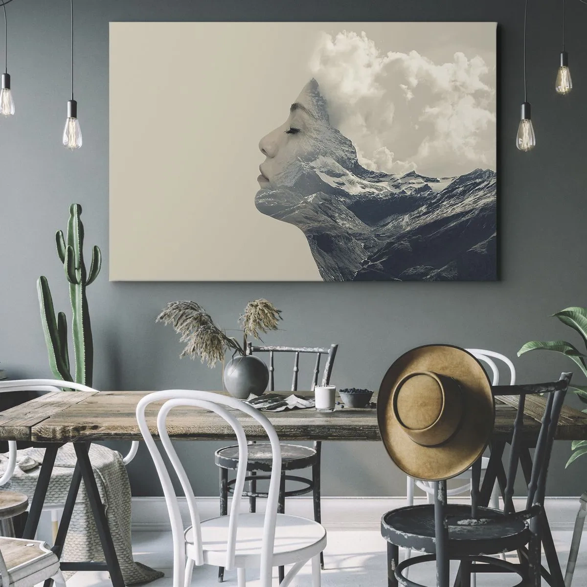 Lærredstryk - Billede på lærred - Silhuet af en kvinde med et bjerglandskab i baggrunden - 70x50cm - Skønheden ved elementerne - Moderne vægdekoration til stue og soveværelse ARTTOR