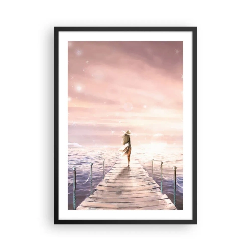 Plakat i sort ramme - Romantisk solnedgangsmole med en kvinde i en hat - 50x70cm - I lyset af en drøm - Moderne vægdekoration til stue og soveværelse ARTTOR