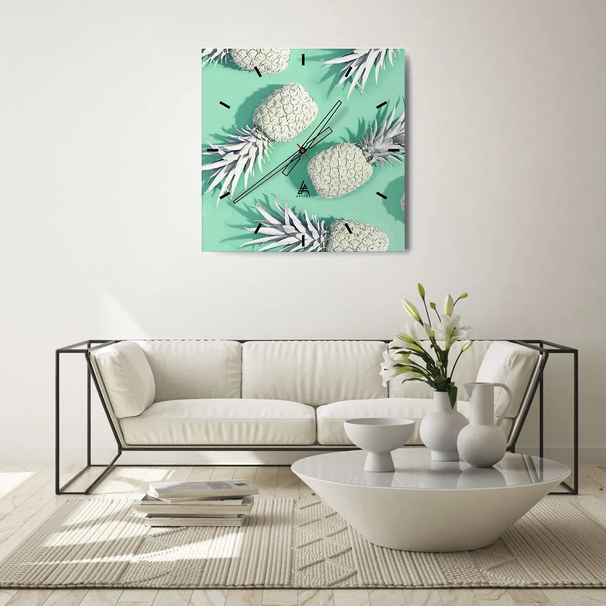 Vægur, Uret - passer godt sammen med mynte - 30x30 cm