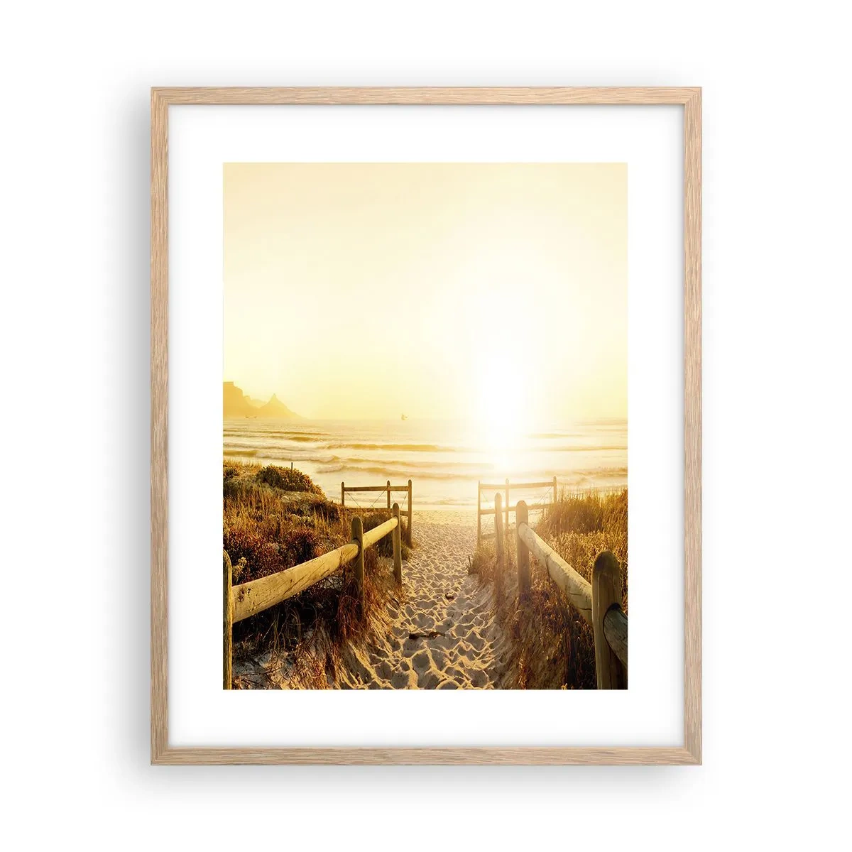 Plakat i ramme af lyst egetræ - Over klitten, mod solen - 40x50 cm
