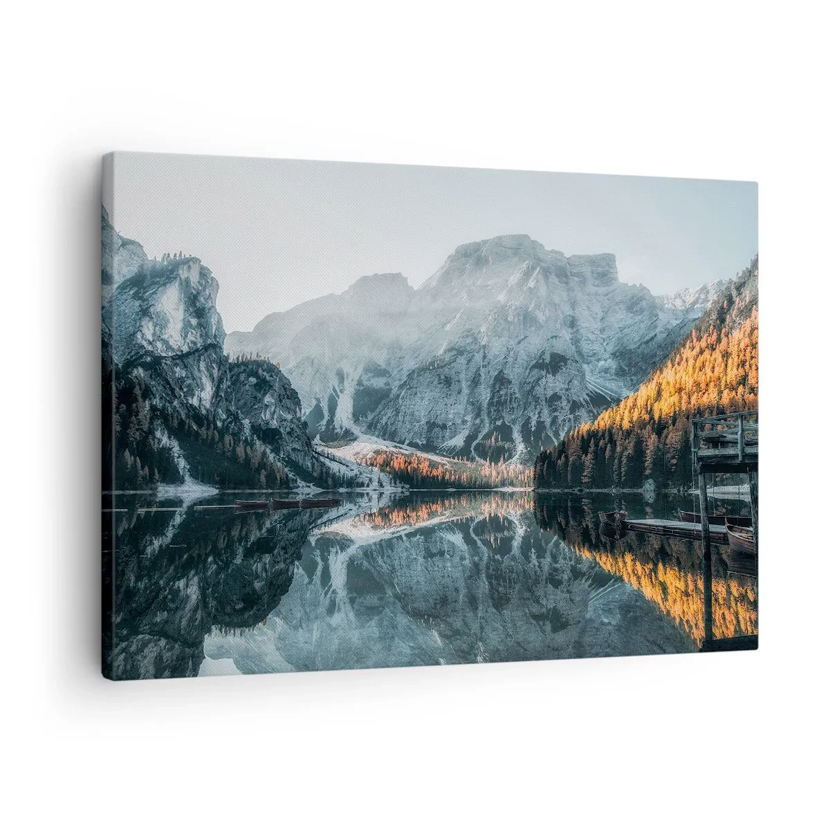 Lærredstryk - Billede på lærred - Et bjerglandskab spejlet i den rolige overflade af en sø - 70x50cm - Spejllandskab - Moderne vægdekoration til stue og soveværelse ARTTOR
