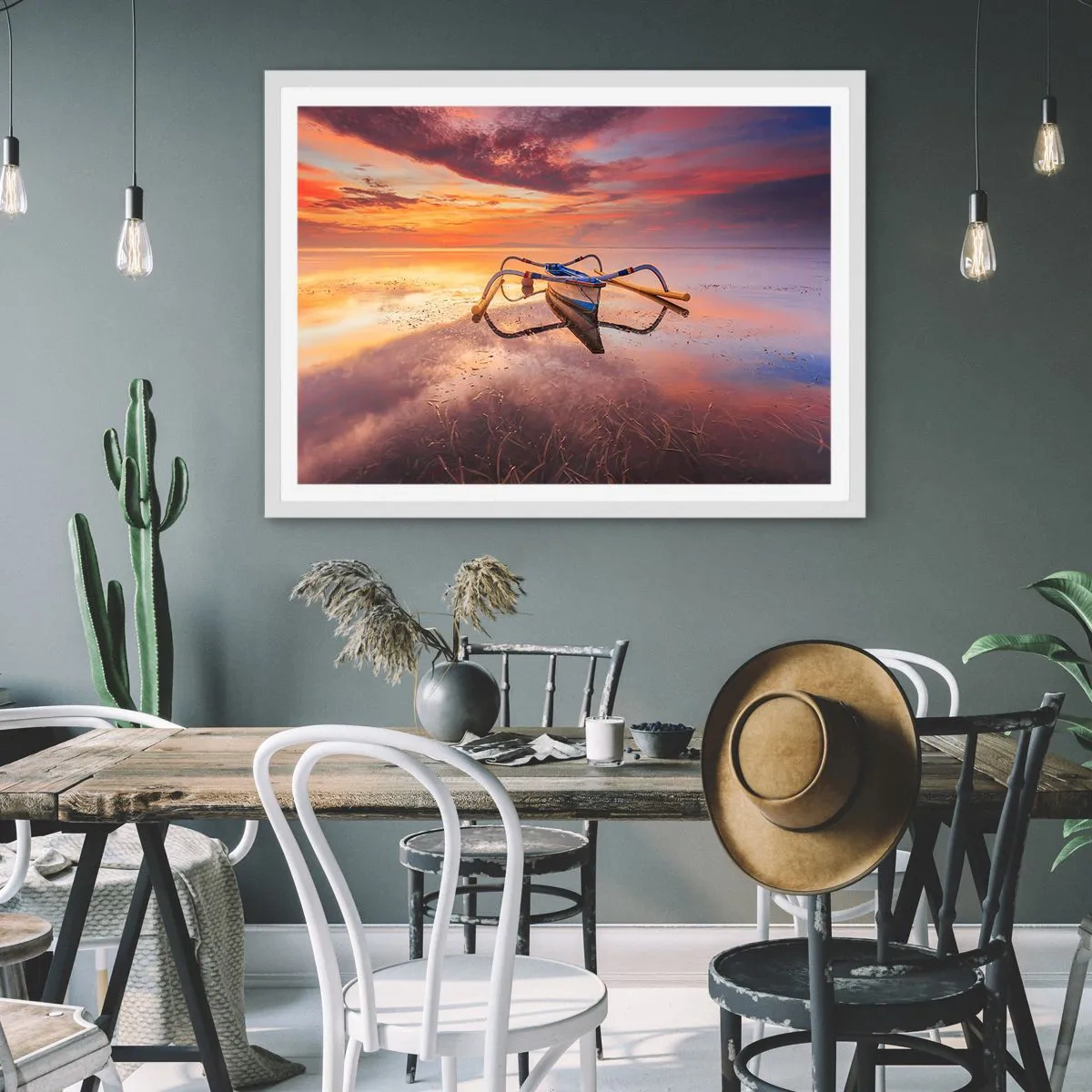 Plakat i hvid ramme - Roen ved en tropisk aften - 100x70 cm