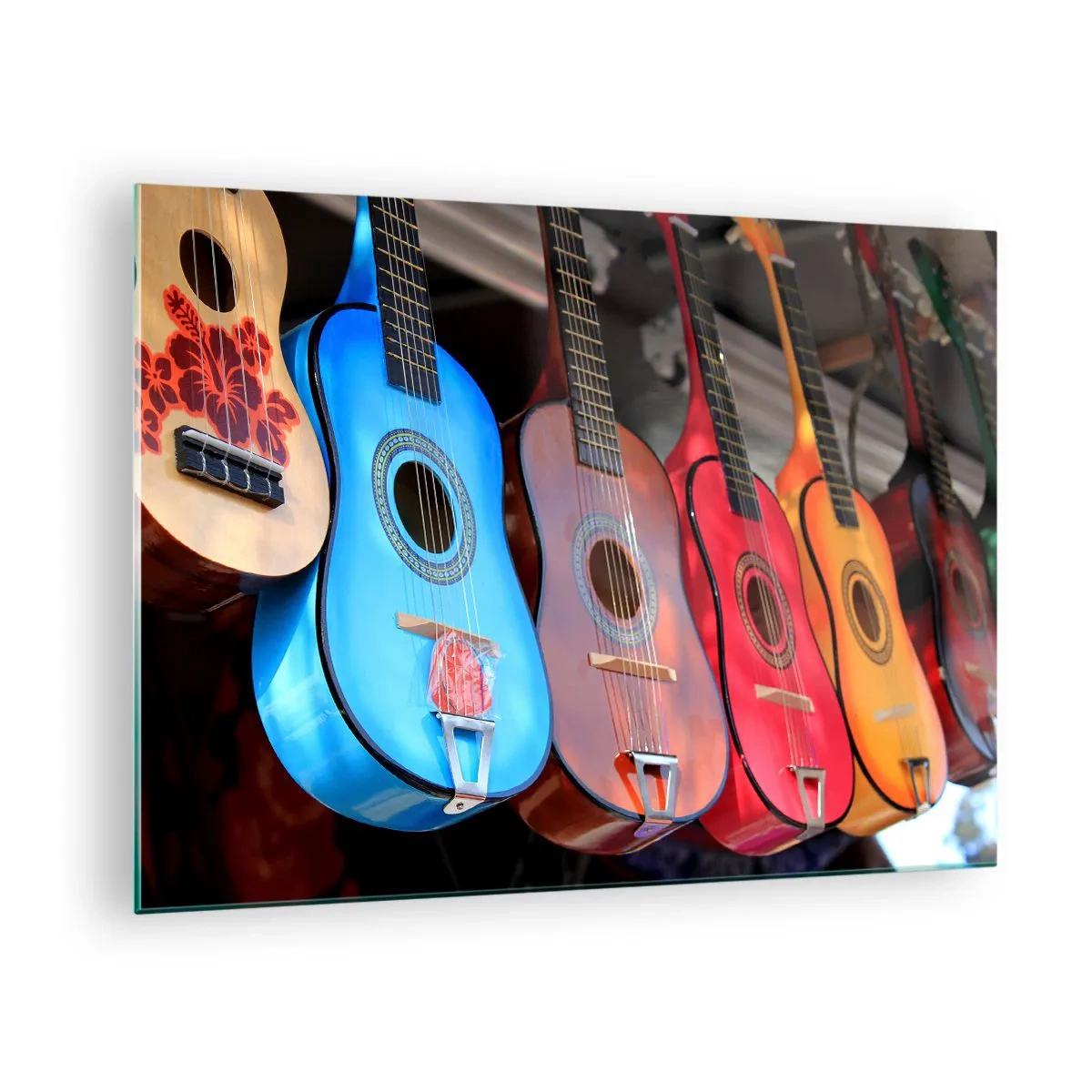 Billede på glas - Farverige guitarer hænger på række udstillet - 70x50cm - Latino vibes - Moderne vægdekoration til stue og soveværelse ARTTOR